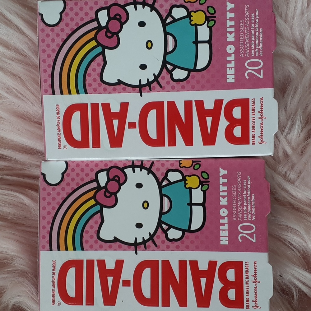 Brand New HELLO KITTY Band-Aid Bandages-2ct.
